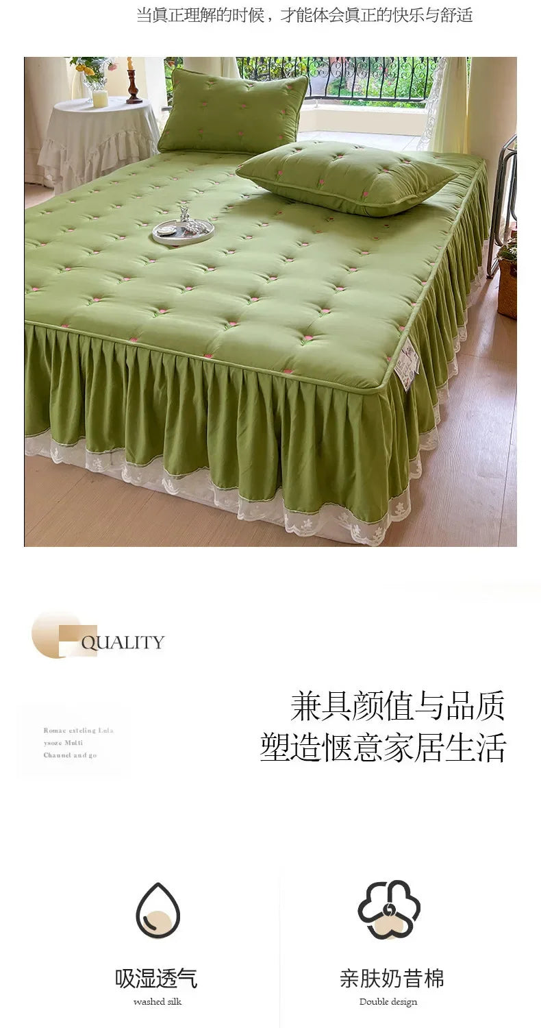 Red Bedsheet single piece cartoon cotton bed sheet anti slip printed cartoon bedsheet