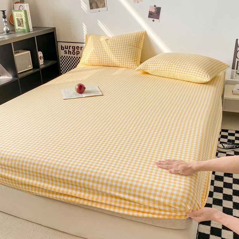 Plaid Style Fitted Sheet Skin-friendly Bed Cover Elastic Bedsheet
