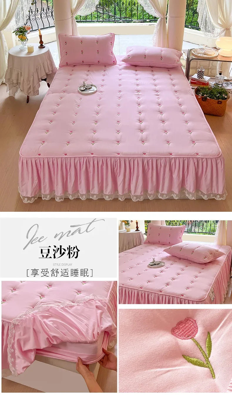 Red Bedsheet single piece cartoon cotton bed sheet anti slip printed cartoon bedsheet