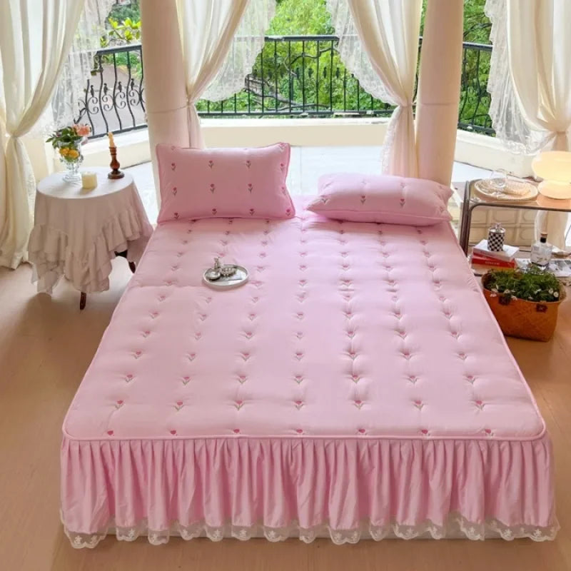 Red Bedsheet single piece cartoon cotton bed sheet anti slip printed cartoon bedsheet