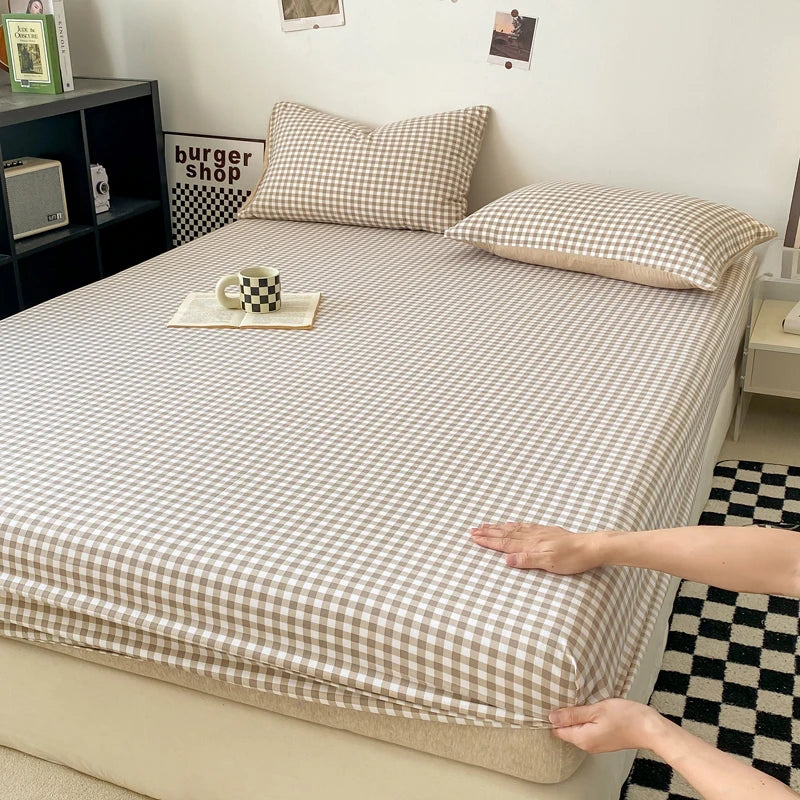 Plaid Style Fitted Sheet Skin-friendly Bed Cover Elastic Bedsheet